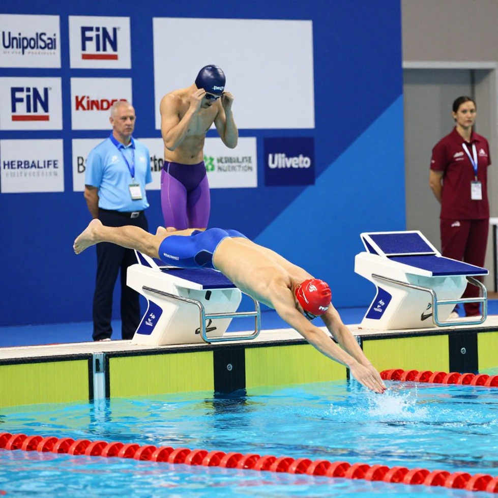 Cameron McEvoy thử đường bơi 100m: Canh bạc chọn đội thầm lặng của nhà vô địch 50m