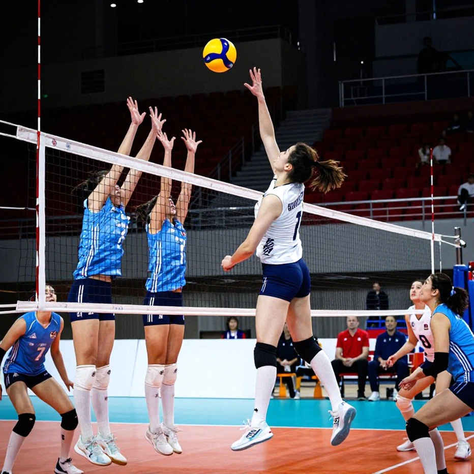Cô gái Ca Dong và chức vô địch bóng chuyền đại học Việt Nam 2026: Vết sẹo không ai đếm