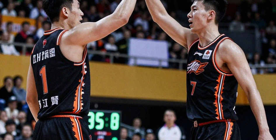 Olympiacos mùa giải mới: Ngọn lửa đỏ trắng và cuộc thử thách đầu tiên tại EuroLeague