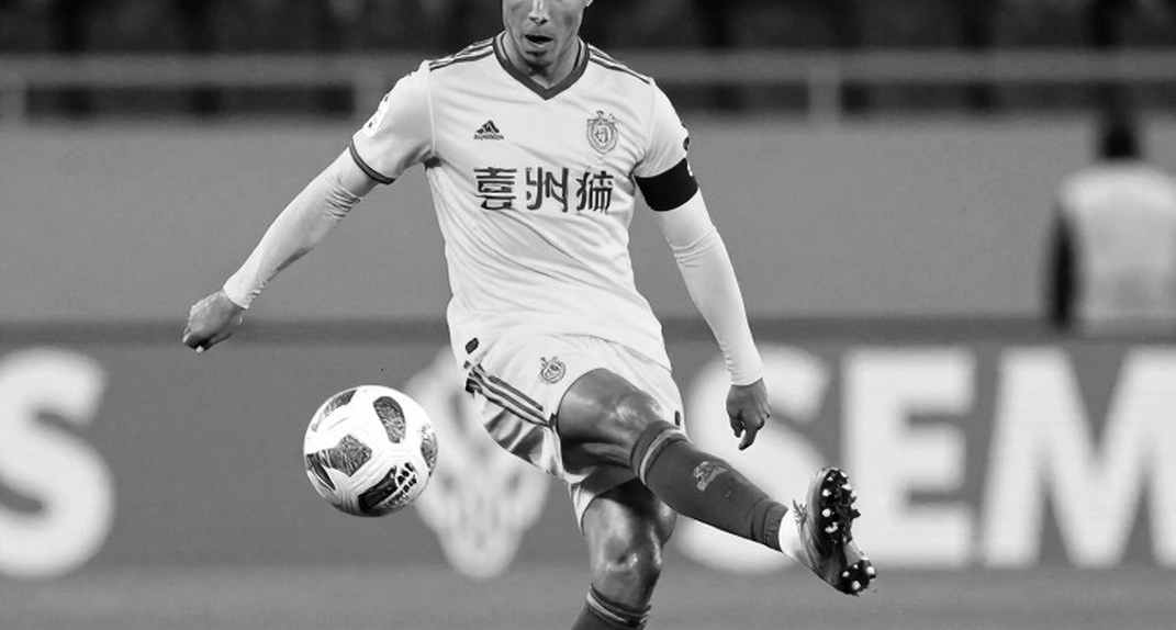 Bản thiết kế đầu tiên của Zidane: Mbappe lệch trái và khoảng trống còn bỏ ngỏ