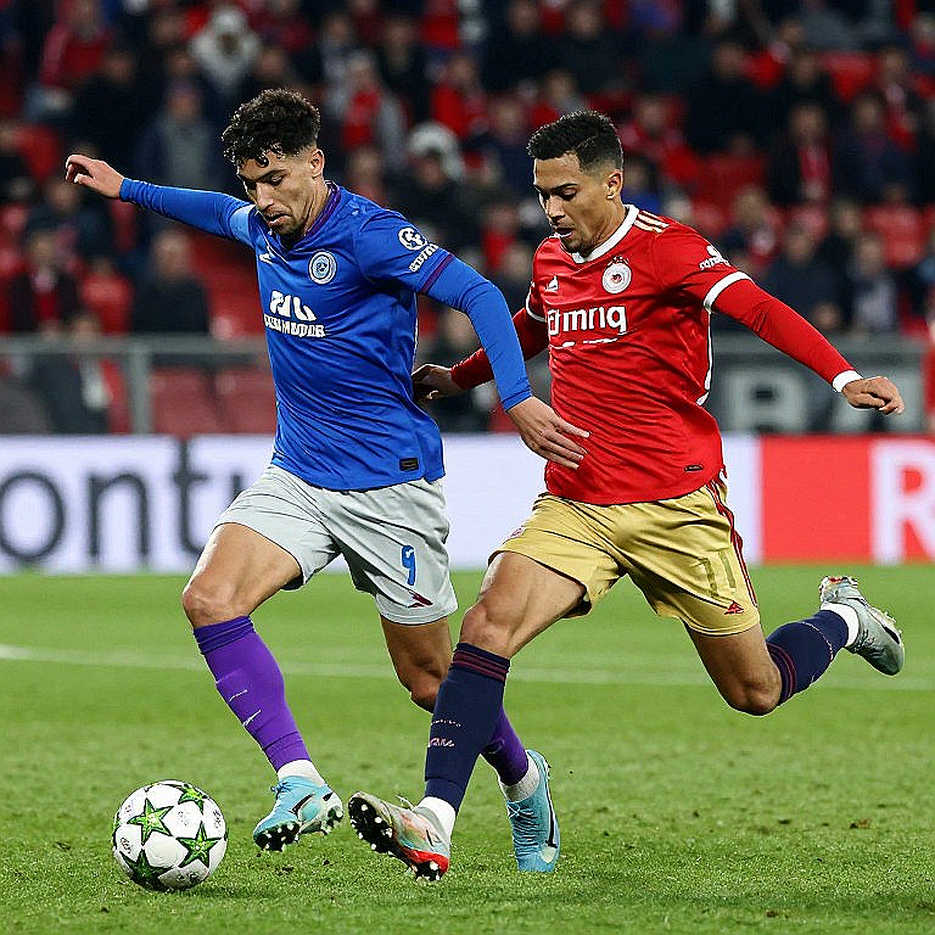 Cảnh báo an ninh trước trận Derby Sài Gòn - Hà Nội: Nỗi lo tái diễn bi kịch Cảng Thượng Hải 2026 Cảnh báo an ninh trước trận Derby Sài Gòn - Hà Nội: Nỗi lo tái diễn bi kịch Cảng Thượng Hải 2026
