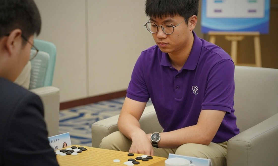 US Chess Championships: Woodward Takes Down Caruana, Lee Widens the Gap — and the Void Behind the Headline