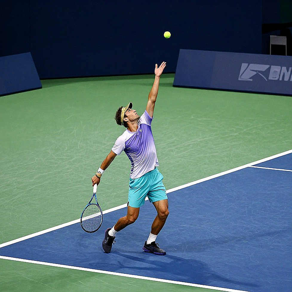 Medvedev khởi đầu US Open 2026 bằng chiến thắng dễ dàng sau chuỗi trận chuẩn bị đáng quên