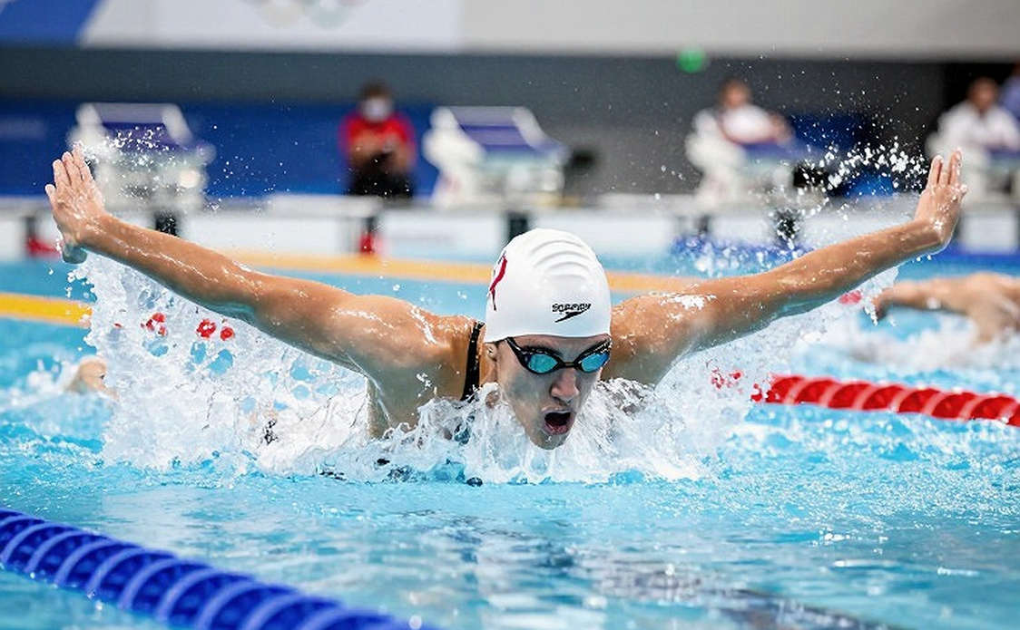 LA28 đảo lịch bơi và điền kinh: đường bơi Olympic nằm trong một sân bóng bầu dục LA28 đảo lịch bơi và điền kinh: đường bơi Olympic nằm trong một sân bóng bầu dục
