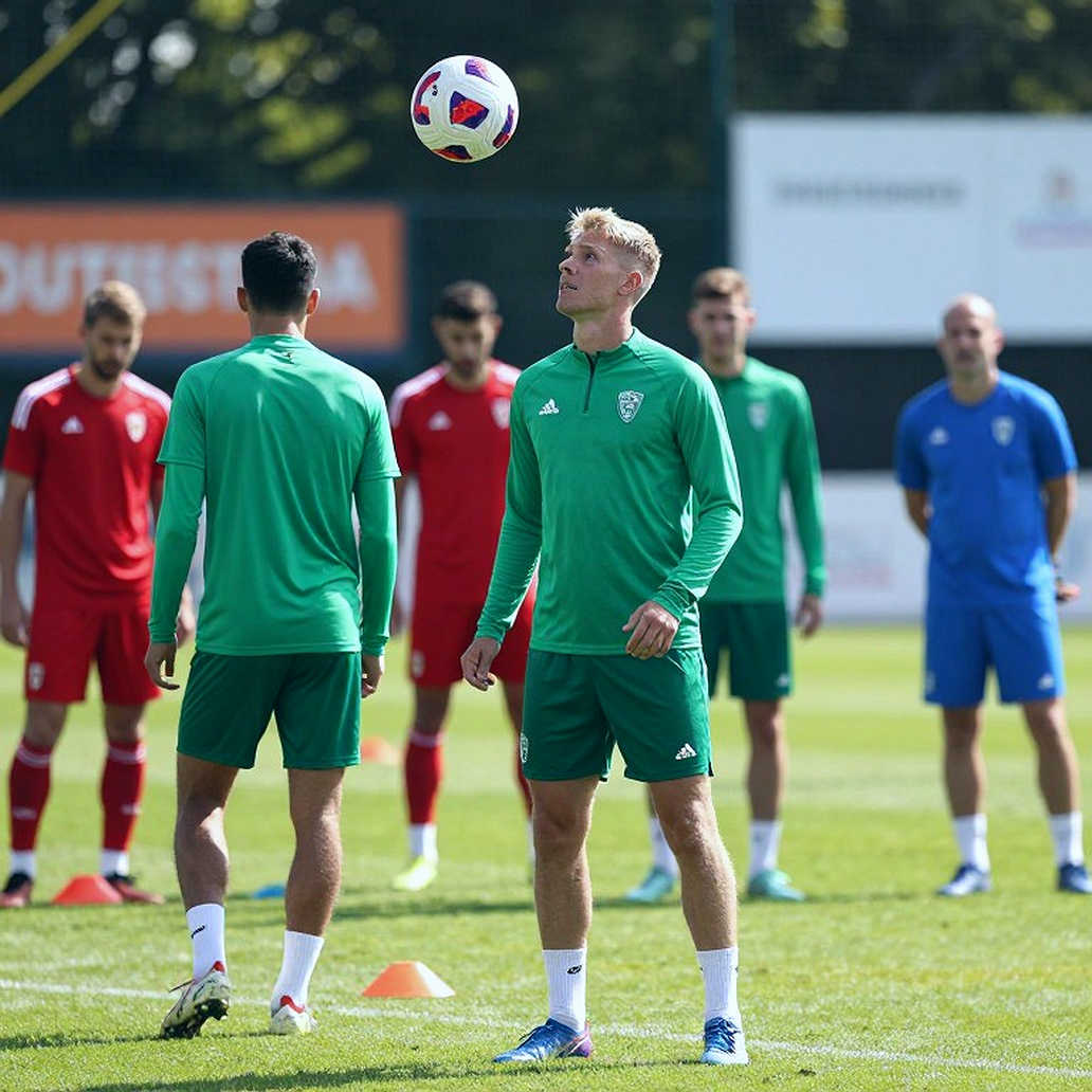 Thailand 0-0 Pakistan at half-time: the 1.90m hole at the heart of the defence Thailand 0-0 Pakistan at half-time: the 1.90m hole at the heart of the defence