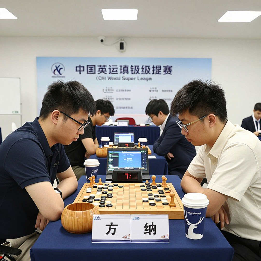 GCL 2026: Nepomniachtchi khiến Carlsen phải toát mồ hôi trước khi hạ Sindarov bằng đồng hồ