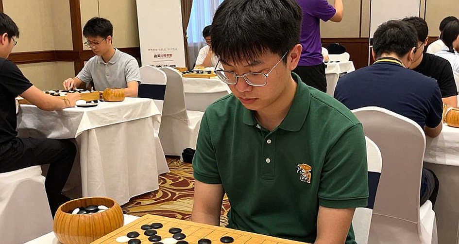 Olympiad cờ vua 2026: Ấn Độ bảo vệ ngai vàng giữa Samarkand, Gukesh và Sindarov tạo nên kịch bản kép
