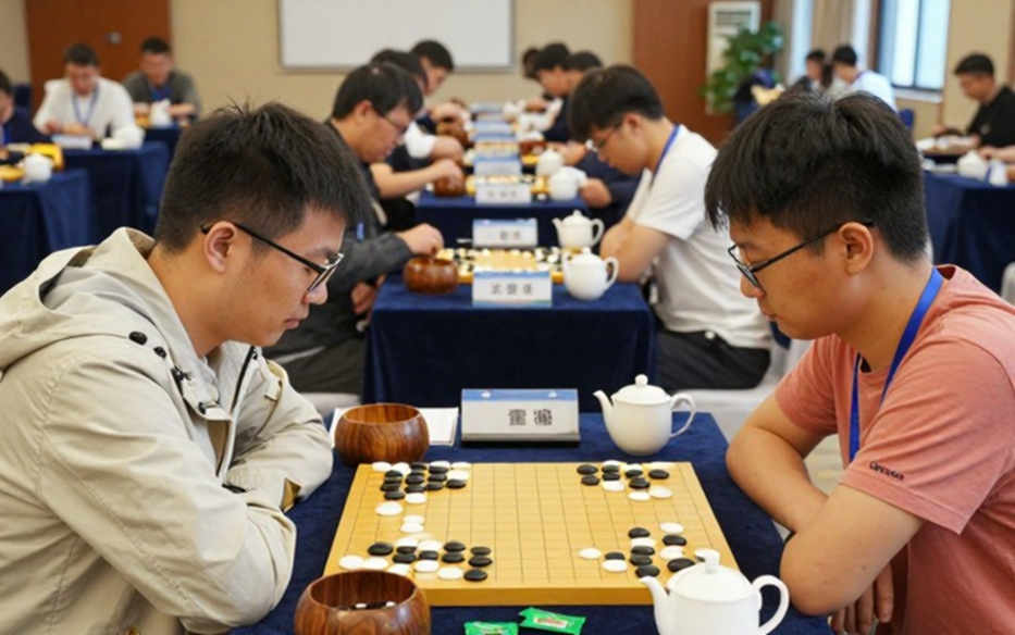 Olympiad cờ vua 2026: Ấn Độ bảo vệ ngai vàng giữa Samarkand, Gukesh và Sindarov tạo nên kịch bản kép Olympiad cờ vua 2026: Ấn Độ bảo vệ ngai vàng giữa Samarkand, Gukesh và Sindarov tạo nên kịch bản kép