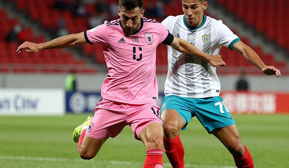 Vietnam U23 and the problem of breaking down a deep-lying block Vietnam U23 and the problem of breaking down a deep-lying block